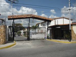 EILEEN CASTILLO Casa Venta Maracay Camburito FLEXMLS-11-288