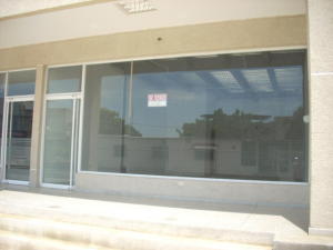 REAL & BUSINESS BROKER&acute;S C.A Local Comercial En Alquiler En Ciudad Ojeda - La N C&oacute;digo FLEX: 11-338 No.2