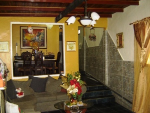 FRANQUICIA REGIONAL CENTRAL Casa en Venta en Las Delicias en Maracay C&oacute;digo: 11-345 No.6