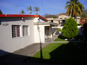 EILEEN CASTILLO Terreno Comercial En Venta En Maracay - Barrio Sucre C&oacute;digo FLEX: 11-349 No.4