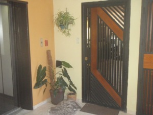 MARIA ALBA GIORDANO Apartamento En Venta En Valencia - Campo Alegre C&oacute;digo FLEX: 11-638 No.3