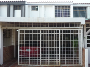 Townhouse / Venta / Ciudad Ojeda / La L / FLEXMLS-11-652