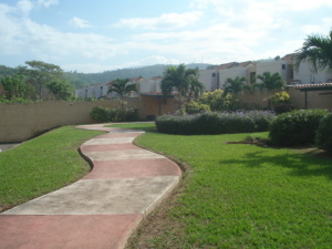 MARIA ALBA GIORDANO Apartamento En Venta En Valencia - Manongo C&oacute;digo FLEX: 11-681 No.2