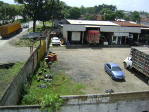 EILEEN CASTILLO Terreno Industrial En Venta En Turmero - Santiago Mariño Código FLEX: 11-731 No.2