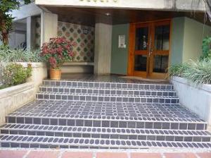 ALFREDO NESSY Apartamento En Venta En Caracas - Santa Rosa de Lima C&oacute;digo FLEX: 11-974