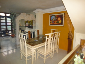 MASTER INTERNATIONAL Townhouse en Venta en Avenida Milagro Norte en Maracaibo C&oacute;digo: 11-966 No.8