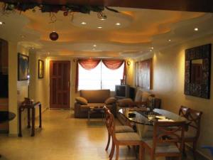 LISETH GONZALEZ Townhouse En Venta En Valencia - Manongo C&oacute;digo FLEX: 11-1052 No.4