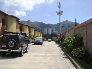 LISETH GONZALEZ Townhouse Venta Valencia Manongo FLEXMLS-11-1052