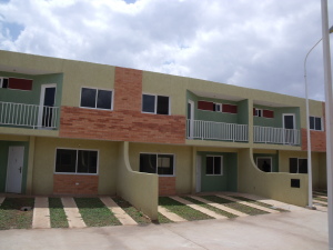         ANGEL PINTON Villa Cerrada En Venta En Ciudad Bolivar - Las Flores C&oacute;digo FLEX: 11-1219