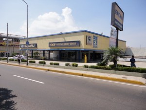 ISABEL BARRIOS Galpon - Deposito Alquiler Maracaibo Avenida Bella Vista FLEXMLS-11-1286