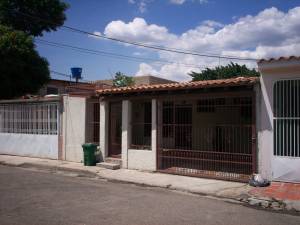 EILEEN CASTILLO Casa Venta Cagua El Saman FLEXMLS-11-1458