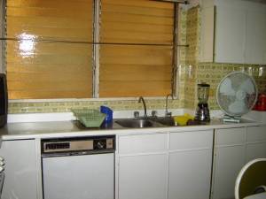 EILEEN CASTILLO Apartamento En Venta En Maracay - Andres Bello Código FLEX: 11-1549 No.7
