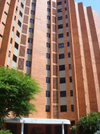ORLANDO GIRALDO Apartamento Venta Maracaibo El Milagro FLEXMLS-11-1607