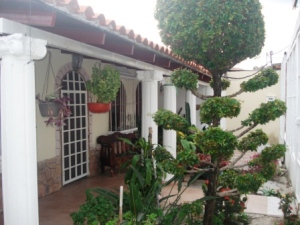 EILEEN CASTILLO Casa En Venta En Santa Cruz de Aragua - Corocito C&oacute;digo FLEX: 11-1672