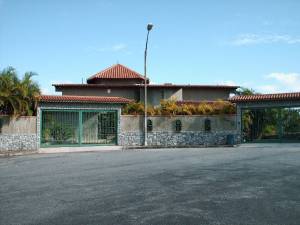 MIGUEL JAIMES Casa Venta Caracas Santa Paula FLEXMLS-11-1880