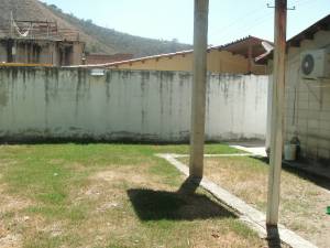 EILEEN CASTILLO Casa En Venta En Turmero - Villas Paraiso Código FLEX: 11-1985 No.8