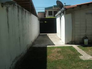 EILEEN CASTILLO Casa En Venta En Turmero - Villas Paraiso Código FLEX: 11-1985 No.9