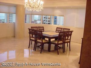CARMIÑA & ASOCIADOS Apartamento Venta Maracaibo Avenida El Milagro FLEXMLS-11-2008
