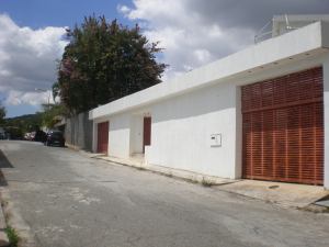NURIA ROCAS Casa En Venta En Caracas - Prados del Este C&oacute;digo FLEX: 11-2030