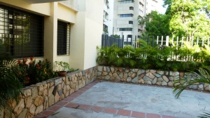 LUIS MONTENEGRO Rif V-02523213-1 Apartamento En Venta En Valencia - Valles de Camoruco C&oacute;digo FLEX: 11-2100 No.5
