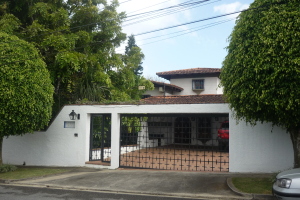 VANESSA GOMES Casa Venta Caracas Los Guayabitos FLEXMLS-11-2208