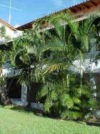 NURIA ROCAS Casa En Venta En Caracas - Prados del Este C&oacute;digo FLEX: 11-2327