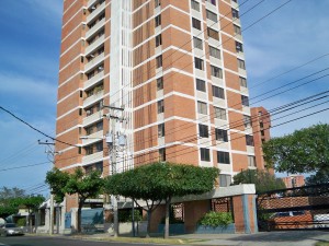 CARMI�A & ASOCIADOS Apartamento En Venta En Maracaibo - La Lago C&oacute;digo FLEX: 11-2360