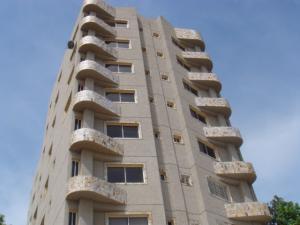 VICTOR ARTURO MORANTES Apartamento Venta Maracaibo La Lago FLEXMLS-11-2520