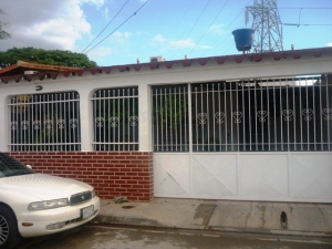 EILEEN CASTILLO Casa Venta Maracay Narayola Dos FLEXMLS-11-2538