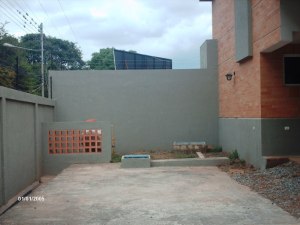 CELESTE BELLO RIF V-04170295-4 Townhouse En Venta En Valencia - Manongo C&oacute;digo FLEX: 11-2554 No.5