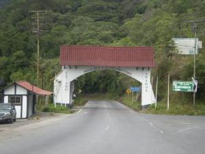 EILEEN CASTILLO Terreno  Venta La Colonia Tovar La Colonia Tovar FLEXMLS-11-2589