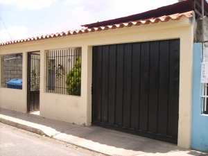 ADRIANA ARRIETA V-16110788-0 Casa Venta Barquisimeto Parroquia El Cuji FLEXMLS-11-2744
