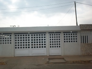 JUSMERI ESPINA Casa Venta Maracaibo Carretera a Perija FLEXMLS-11-2752