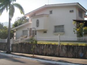 OSMAR GOMEZ Casa En Venta En Maracay - El Castaño C&oacute;digo FLEX: 11-2760