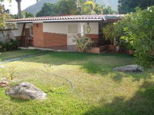 OSMAR GOMEZ Casa En Venta En Maracay - El Castaño C&oacute;digo FLEX: 11-2760 No.7