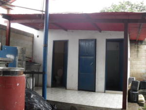 EILEEN CASTILLO Galpon - Deposito En Venta En Maracay - La Morita Código FLEX: 11-2822 No.1