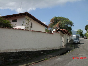 ALO INMUEBLES 2009, C.A. Casa En Venta En Caracas - Cumbres de Curumo <br/>C&oacute;digo FLEX: 11-2880 No.0