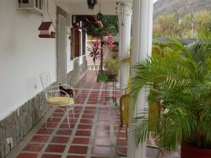 DAHYANA LUGO V-09650795-6 Casa En Venta En Maracay - El Castaño C&oacute;digo FLEX: 11-2930 No.5