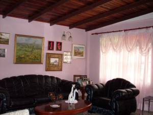 DAHYANA LUGO V-09650795-6 Casa En Venta En Maracay - El Castaño C&oacute;digo FLEX: 11-2930 No.9