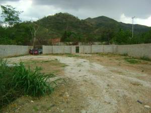 PATRICIA COLINA V-09752084-0 Terreno Comercial En Venta En Valencia - Guataparo C&oacute;digo FLEX: 11-3261 No.4