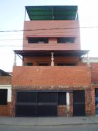 ARIADNA BOUQUETT MORENO Casa Venta Caracas Cementerio FLEXMLS-11-3338