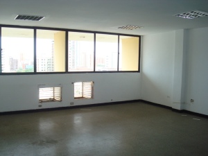 CARMI�A & ASOCIADOS Oficina En Alquiler En Maracaibo - Plaza Republica C&oacute;digo FLEX: 11-3351 No.3