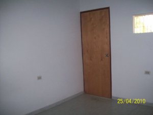 FRANQUICIA MASTER COLOMBIA Anexo en Alquiler en Santa Rita en Maracay Código: 11-3418 No.9