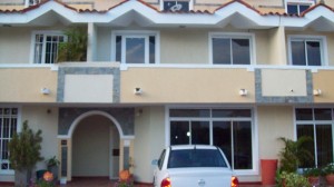 DORIS ACOSTA Townhouse En Venta En Maracaibo - El Milagro Norte C&oacute;digo FLEX: 11-3529 No.2