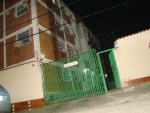 MARIA ALBA GIORDANO Apartamento En Venta En Guacara - Centro C&oacute;digo FLEX: 11-3630 No.0