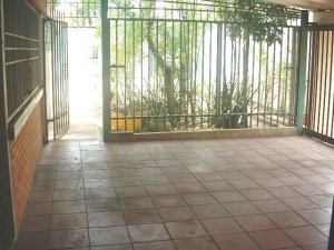 MARIEDOS DAVALILLO Terreno Comercial En Venta En Maracaibo - Avenida Delicias Norte C&oacute;digo FLEX: 11-3635 No.1