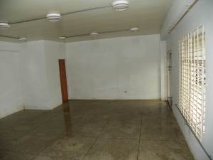 URDANETAYRODRIGUEZ Local Comercial En Venta En Maracaibo - Cumbres de Maracaibo Código FLEX: 11-3672 No.6