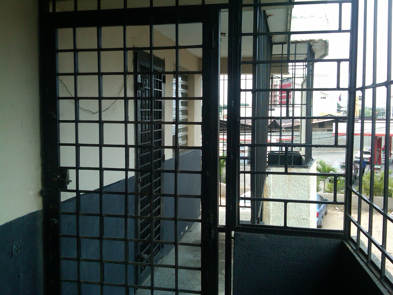         ANGEL PINTON Local Comercial en Venta en La Limpia en Maracaibo C&oacute;digo: 11-3791 No.3