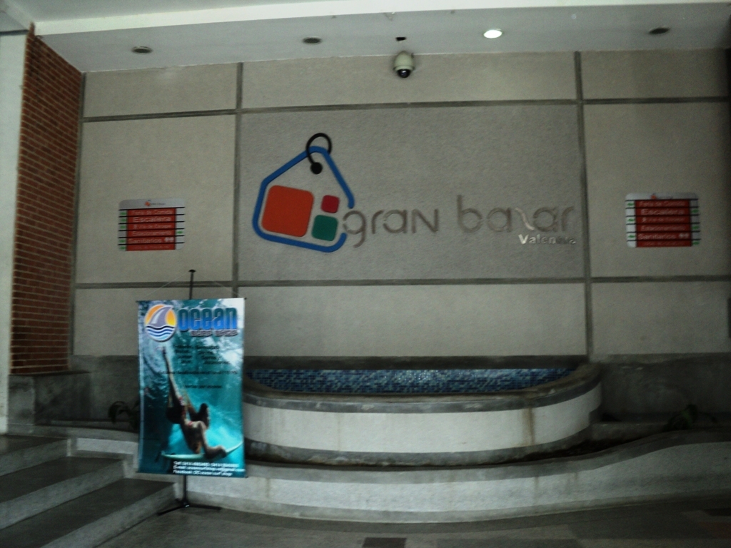         ANGEL PINTON Local Comercial en Venta en Centro en Valencia C&oacute;digo: 11-3797 No.1