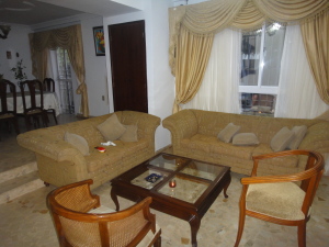 JUSMERI ESPINA Townhouse En Venta En Maracaibo - El Pilarcito C&oacute;digo FLEX: 11-3873 No.2